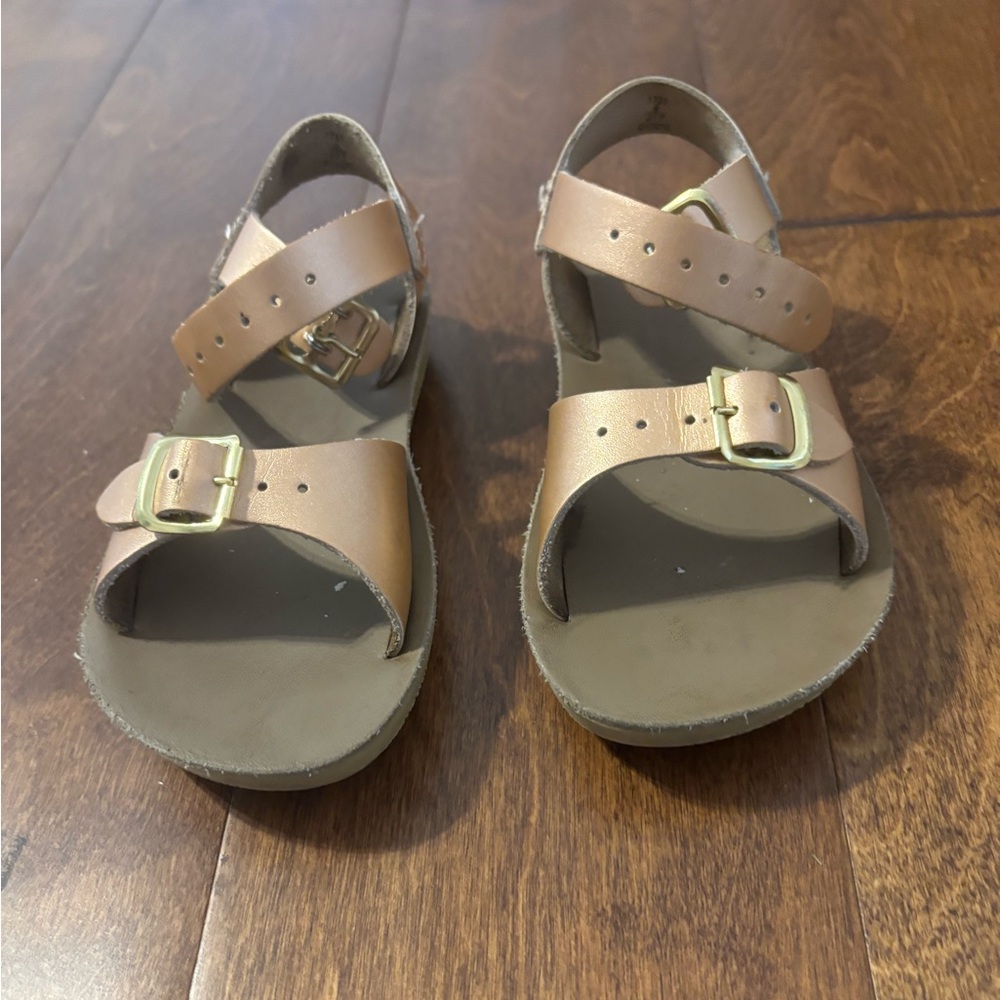 Salt Water Surfer Sandals by Hoy in Rose Gold